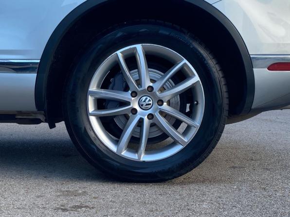 Volkswagen Touareg II Рестайлинг с пробегом 2015 года, цена 2 390 000 рублей, 250000 км, внедорожник, Автокод Объявления