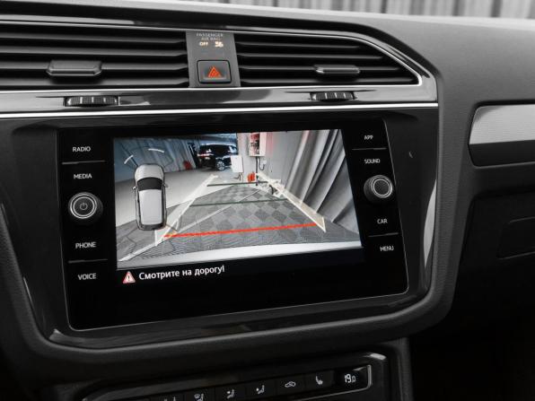 Volkswagen Tiguan II с пробегом 2019 года, цена 2 490 000 рублей, 120864 км, внедорожник, Автокод Объявления