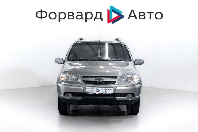 Chevrolet Niva I Рестайлинг с пробегом 2011 года, цена 575 000 рублей, 135000 км, внедорожник, Автокод Объявления
