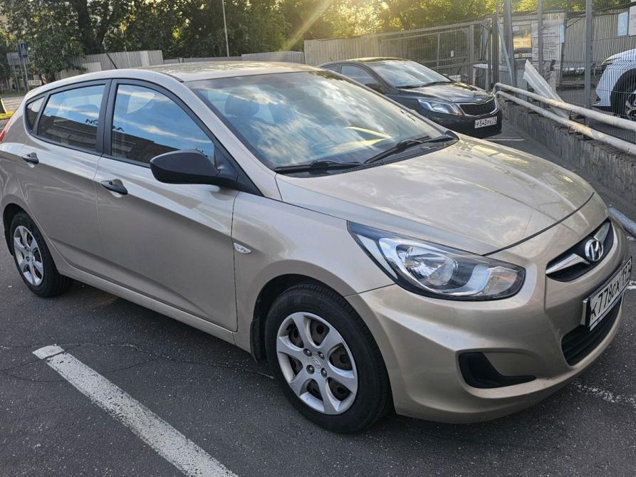 Hyundai Solaris I Москва  - изображение 2