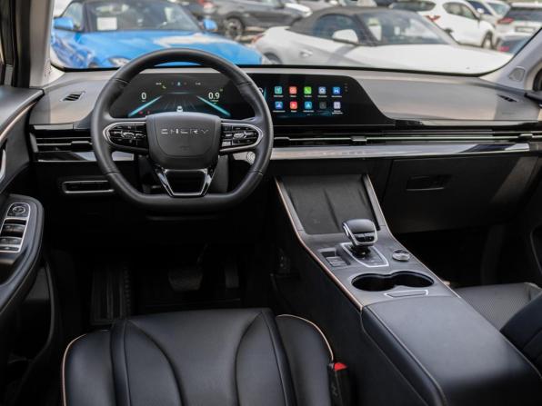 Omoda C5 I с пробегом 2023 года, цена 1 749 000 рублей, 25972 км, внедорожник, Автокод Объявления