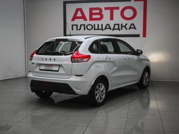Lada (ВАЗ) XRAY I с пробегом 2017 года, цена 849 000 рублей, 84517 км, хэтчбек, Автокод Объявления