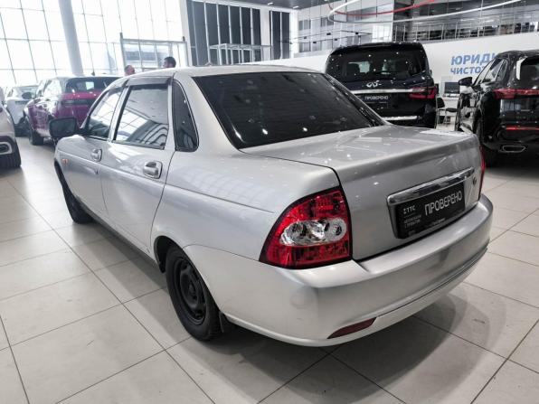 Lada (ВАЗ) Priora I Рестайлинг с пробегом 2018 года, цена 330 000 рублей, 251685 км, седан, Автокод Объявления