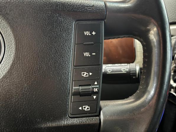 Volkswagen Touareg I Рестайлинг с пробегом 2009 года, цена 1 277 000 рублей, 140000 км, внедорожник, Автокод Объявления