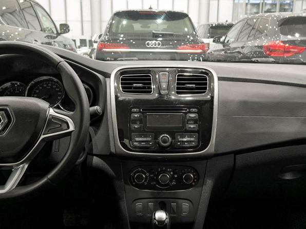 Renault Logan II Рестайлинг с пробегом 2021 года, цена 950 000 рублей, 77535 км, седан, Автокод Объявления