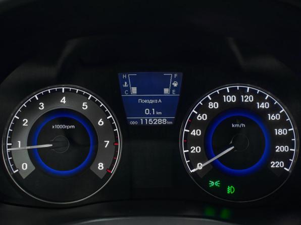 Hyundai Solaris I с пробегом 2012 года, цена 795 000 рублей, 115288 км, хэтчбек, Автокод Объявления