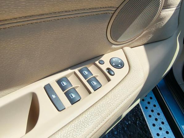 BMW X5 II (E70) Рестайлинг с пробегом 2010 года, цена 1 855 700 рублей, 241552 км, внедорожник, Автокод Объявления