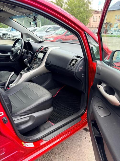 Toyota Auris I Кострома  - изображение 14