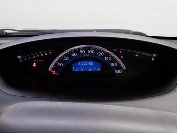 Honda Freed I с пробегом 2010 года, цена 864 000 рублей, 208480 км, компактвэн, Автокод Объявления