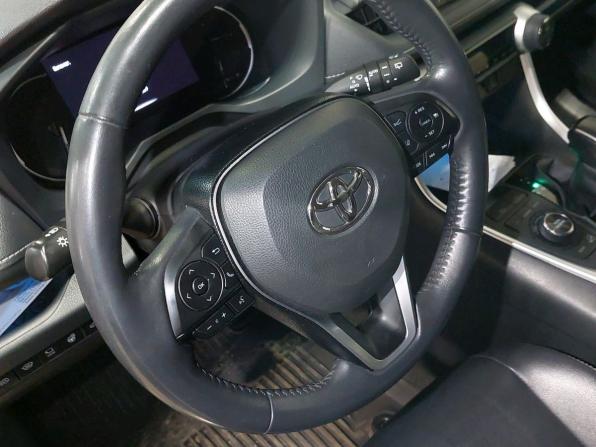 Toyota RAV4 V (XA50) с пробегом 2021 года, цена 3 255 000 рублей, 134190 км, внедорожник, Автокод Объявления