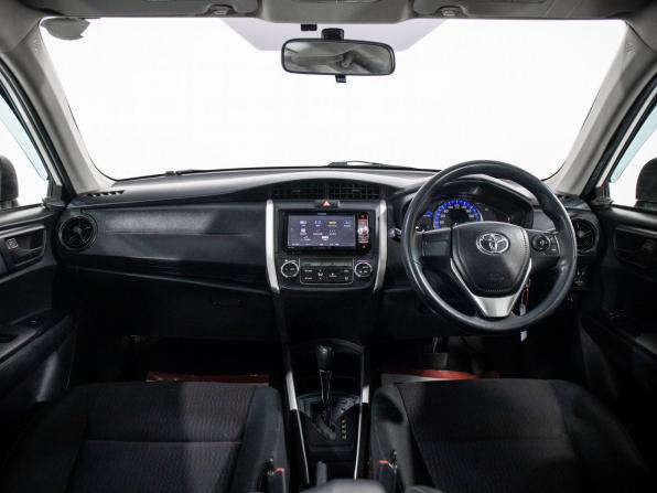 Toyota Corolla XI (E160 E170 E180) Рестайлинг 1 с пробегом 2016 года, цена 1 099 500 рублей, 170000 км, универсал, Автокод Объявления