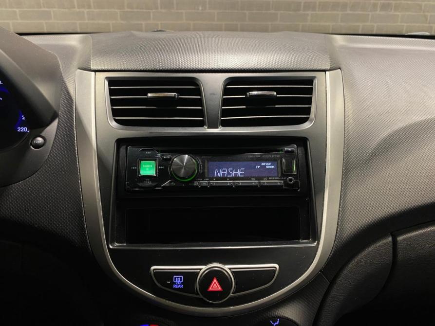 Hyundai Solaris I Челябинск  - изображение 12