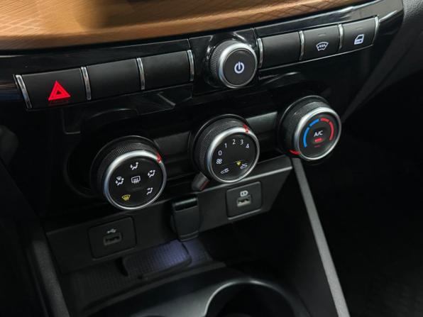 Lada (ВАЗ) Vesta I Рестайлинг (NG) с пробегом 2023 года, цена 1 264 000 рублей, 59913 км, седан, Автокод Объявления