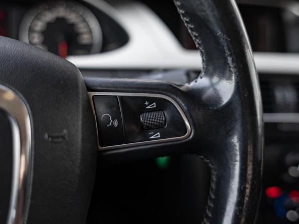Audi A4 IV (B8) с пробегом 2011 года, цена 965 000 рублей, 126092 км, седан, Автокод Объявления