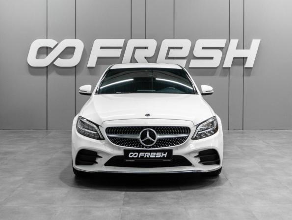 Mercedes-Benz C-Класс IV (W205) Рестайлинг с пробегом 2018 года, цена 2 648 000 рублей, 105320 км, седан, Автокод Объявления