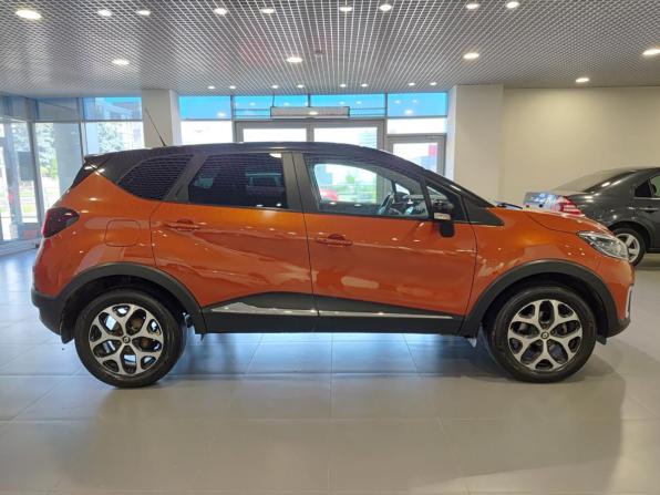 Renault Kaptur I с пробегом 2017 года, цена 1 530 000 рублей, 134283 км, внедорожник, Автокод Объявления