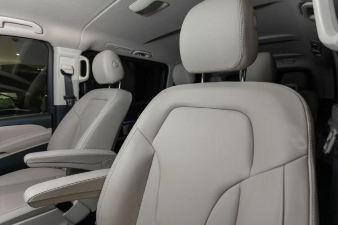 Новый Mercedes-Benz V-Класс III (W447) Рестайлинг 2 2024 года, цена 15 900 000 рублей, минивэн, Автокод Объявления