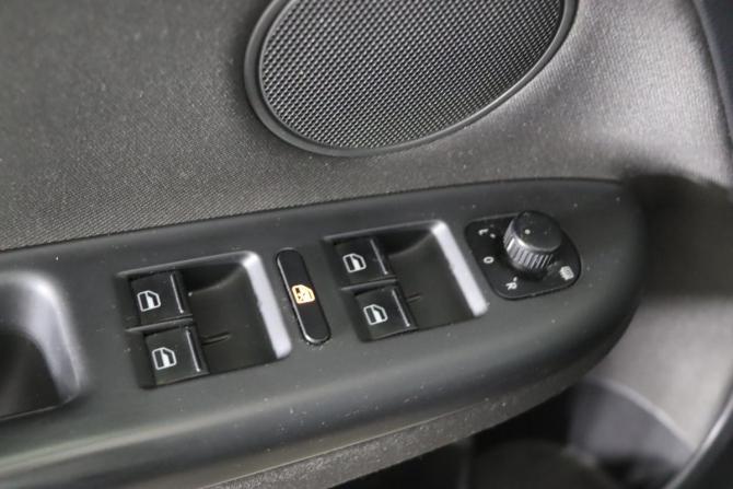 Volkswagen Golf VI с пробегом 2012 года, цена 849 990 рублей, 192113 км, хэтчбек, Автокод Объявления