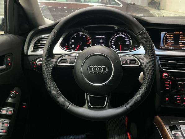 Audi A4 IV (B8) Рестайлинг с пробегом 2015 года, цена 1 548 000 рублей, 106487 км, седан, Автокод Объявления