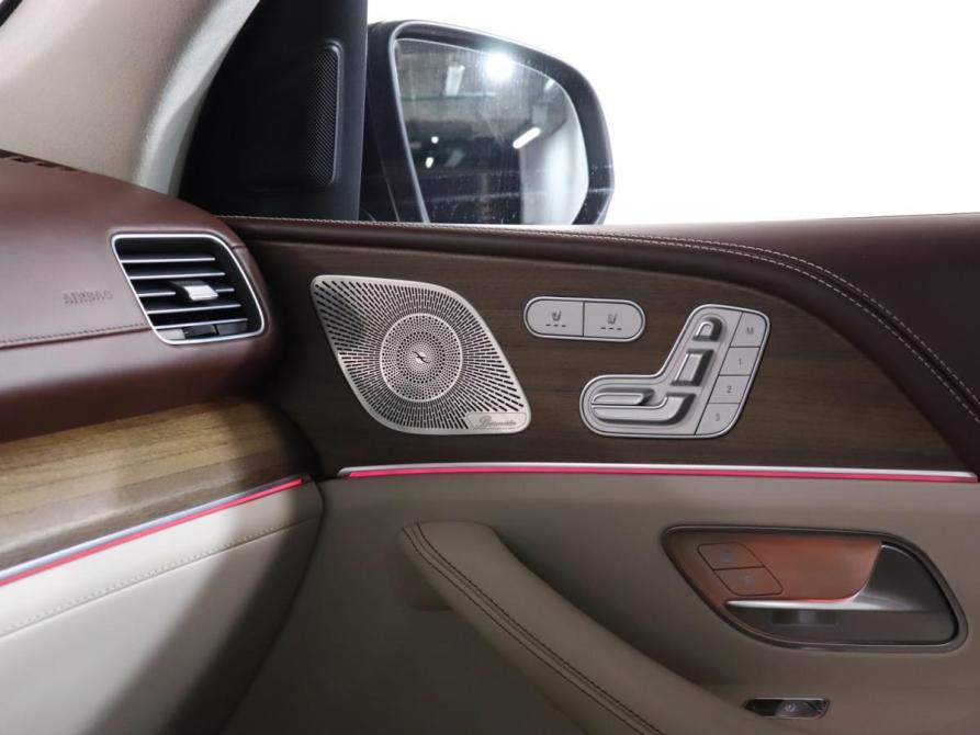 Mercedes-Benz Maybach GLS I Москва  - изображение 20