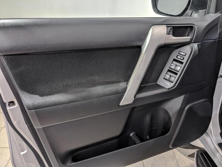 Toyota Land Cruiser Prado 150 Series Рестайлинг 2 Химки  - изображение 19