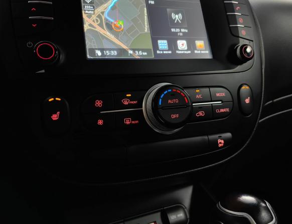 Kia Soul II Рестайлинг с пробегом 2018 года, цена 1 444 000 рублей, 98076 км, хэтчбек, Автокод Объявления