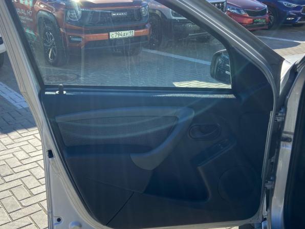 Renault Duster I Рестайлинг с пробегом 2015 года, цена 1 150 000 рублей, 136366 км, внедорожник, Автокод Объявления