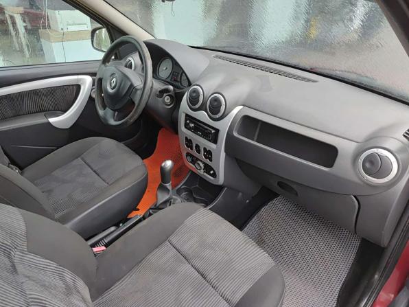 Renault Logan I Рестайлинг с пробегом 2011 года, цена 361 000 рублей, 136601 км, седан, Автокод Объявления