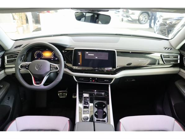 Новый Volkswagen Teramont I Рестайлинг (China Market) 2025 года, цена 5 640 000 рублей, внедорожник, Автокод Объявления