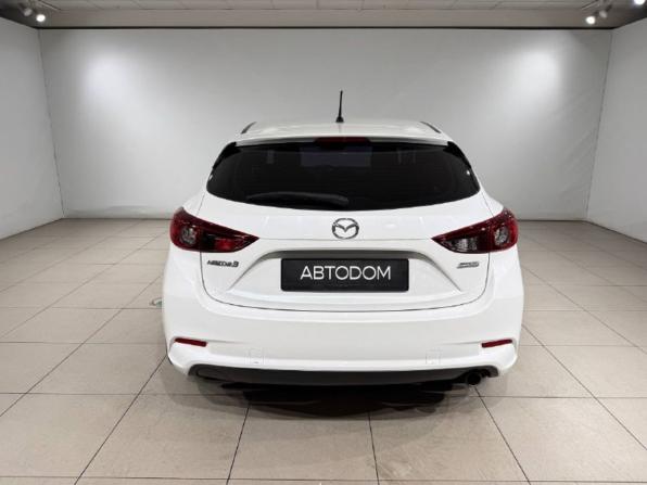 Mazda 3 III (BM) Рестайлинг с пробегом 2018 года, цена 1 550 000 рублей, 102468 км, хэтчбек, Автокод Объявления