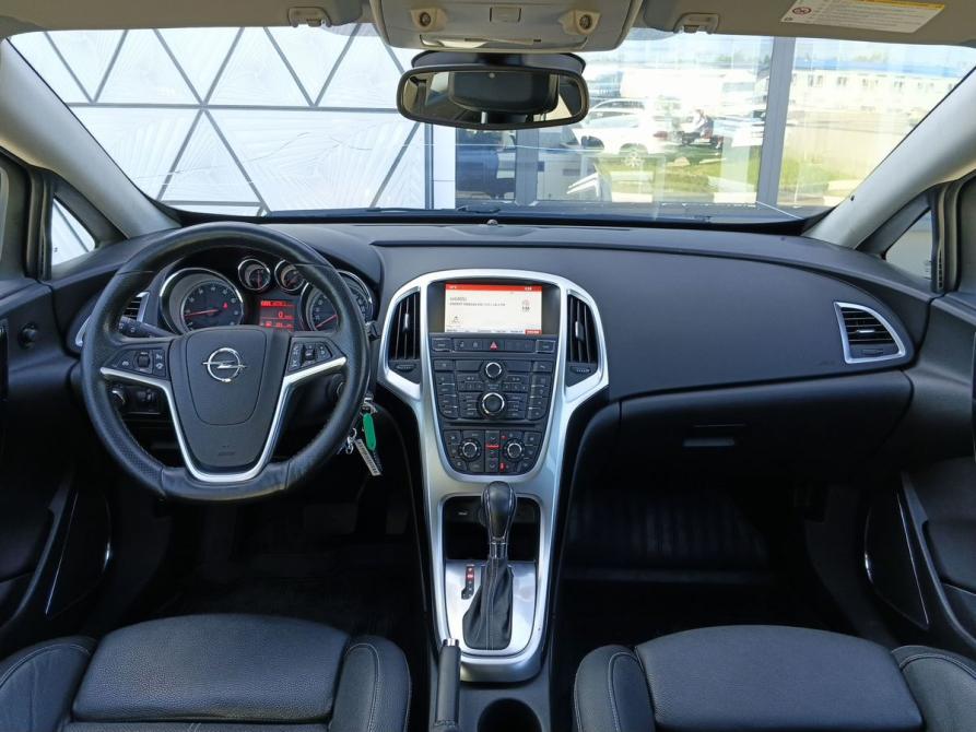 Opel Astra J Рестайлинг Москва  - изображение 13