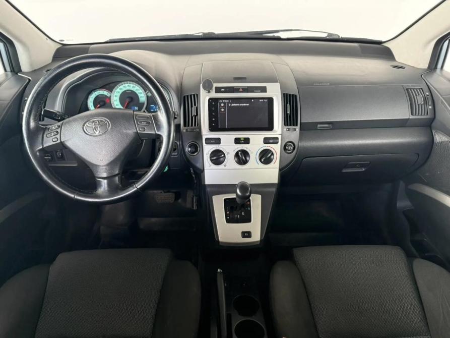 Toyota Corolla Verso I Рестайлинг Калининград  - изображение 14
