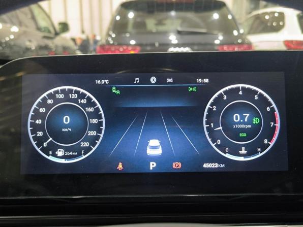 Omoda C5 I с пробегом 2022 года, цена 1 650 000 рублей, 45017 км, внедорожник, Автокод Объявления