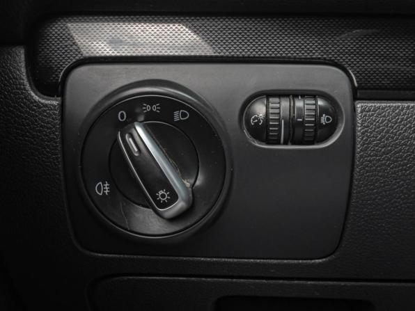 Volkswagen Golf VI с пробегом 2009 года, цена 810 000 рублей, 267476 км, хэтчбек, Автокод Объявления