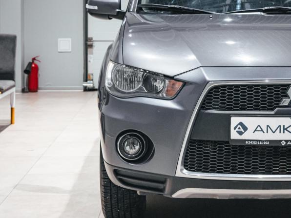 Mitsubishi Outlander II Рестайлинг с пробегом 2011 года, цена 1 124 076 рублей, 249478 км, внедорожник, Автокод Объявления