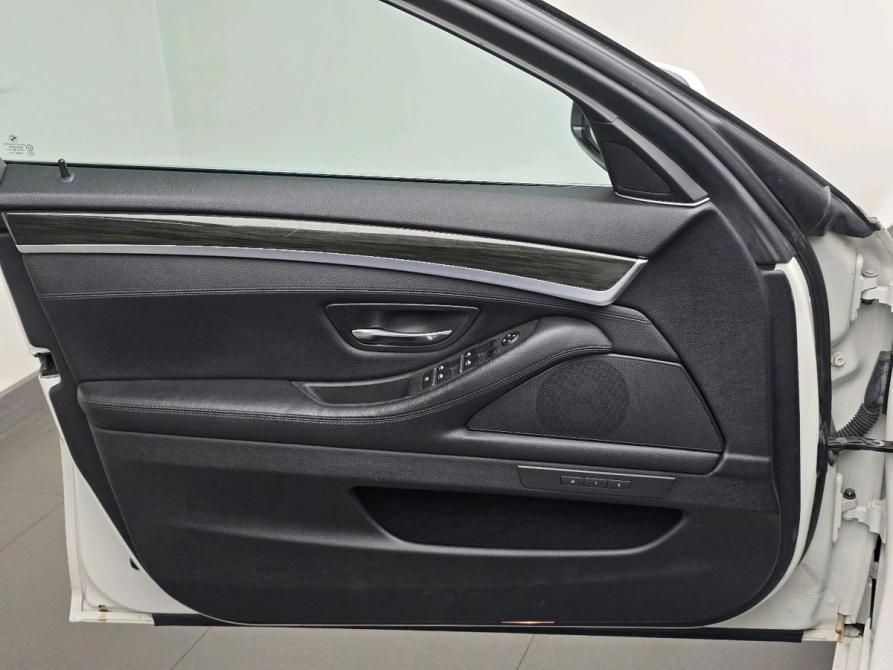 BMW 5 серии VI (F10/F11/F07) Москва  - изображение 15