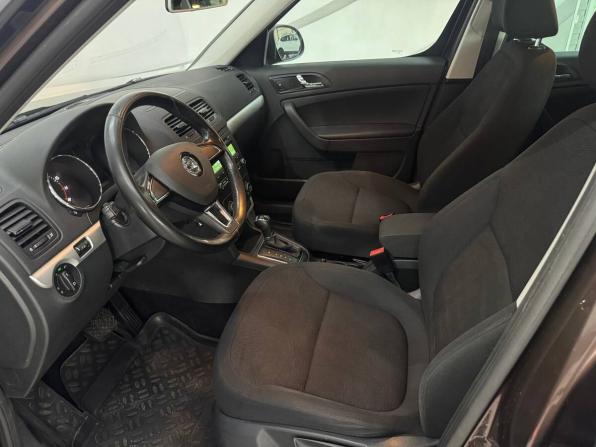 Skoda Yeti I Рестайлинг с пробегом 2014 года, цена 1 399 000 рублей, 70821 км, внедорожник, Автокод Объявления