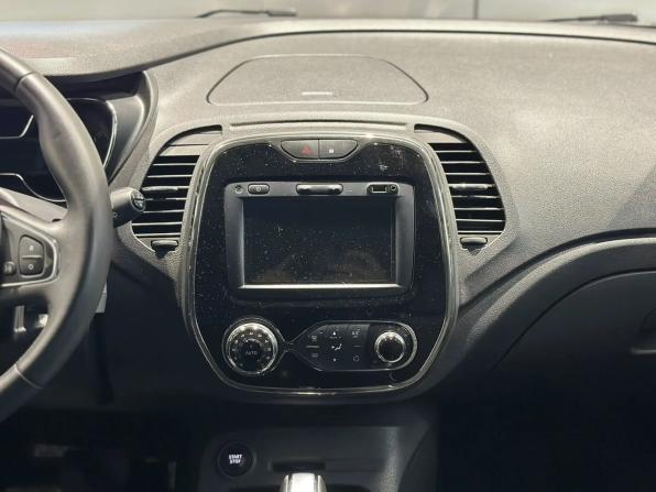 Renault Kaptur I с пробегом 2019 года, цена 1 385 000 рублей, 69000 км, внедорожник, Автокод Объявления