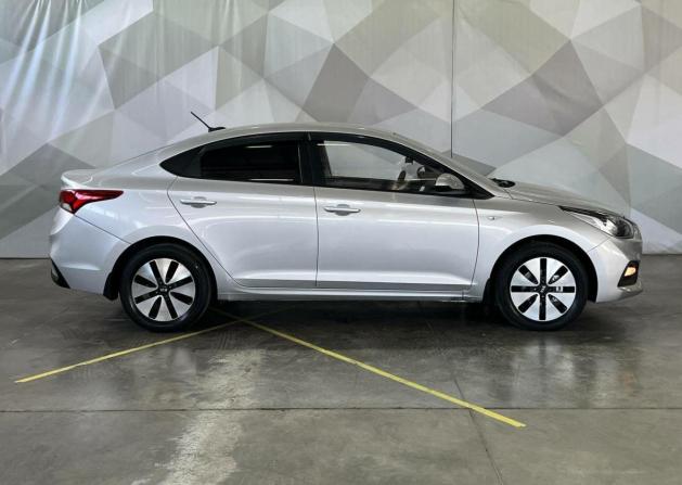 Hyundai Solaris II с пробегом 2017 года, цена 1 116 000 рублей, 147210 км, седан, Автокод Объявления