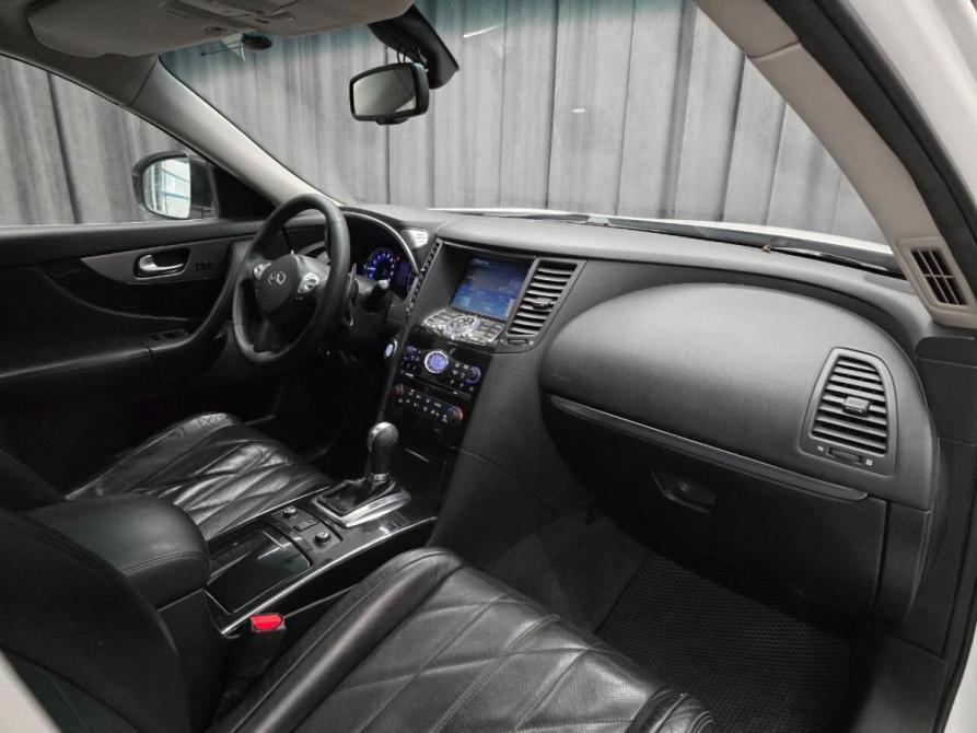 Infiniti QX70 Красноярск  - изображение 14