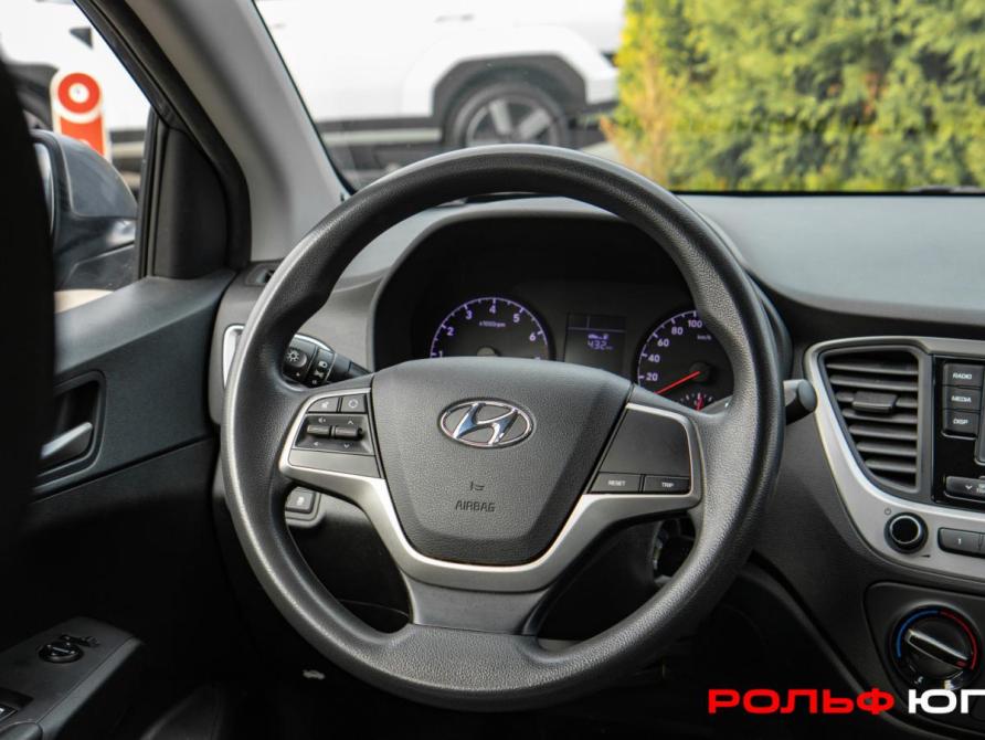 Hyundai Solaris II Москва  - изображение 11