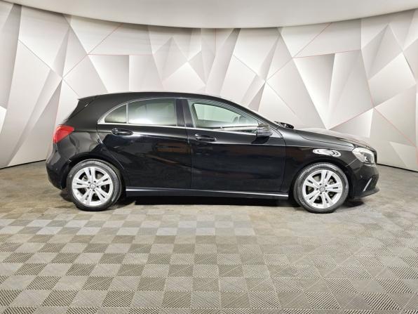 Mercedes-Benz A-Класс III (W176) Рестайлинг с пробегом 2017 года, цена 1 579 000 рублей, 157934 км, хэтчбек, Автокод Объявления