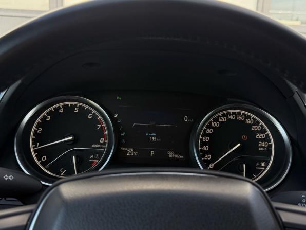 Toyota Camry VIII (XV70) с пробегом 2019 года, цена 2 570 000 рублей, 103502 км, седан, Автокод Объявления