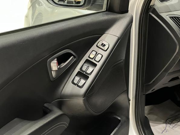 Hyundai ix35 I Рестайлинг с пробегом 2014 года, цена 1 195 000 рублей, 166368 км, внедорожник, Автокод Объявления
