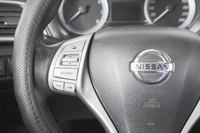 Nissan Sentra VII (B17) с пробегом 2015 года, цена 1 029 000 рублей, 110000 км, седан, Автокод Объявления