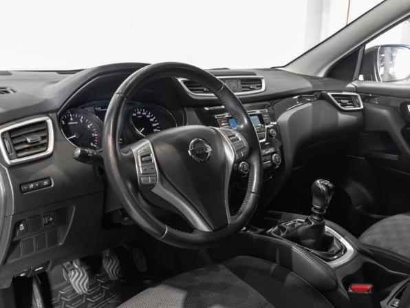 Nissan Qashqai II с пробегом 2017 года, цена 1 648 400 рублей, 110469 км, внедорожник, Автокод Объявления