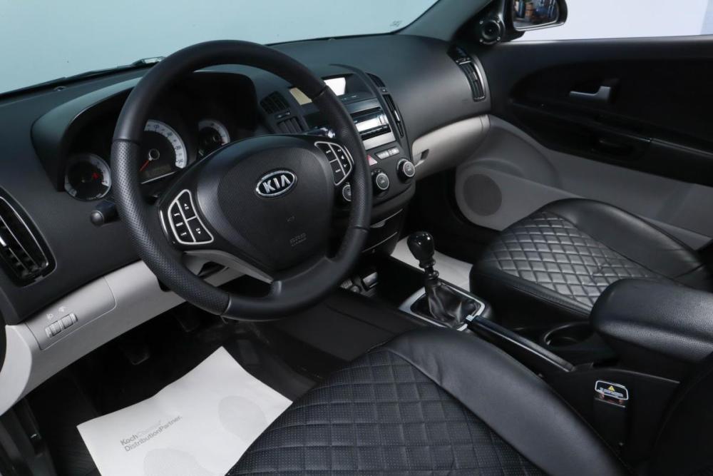Kia Ceed I Челябинск  - изображение 9