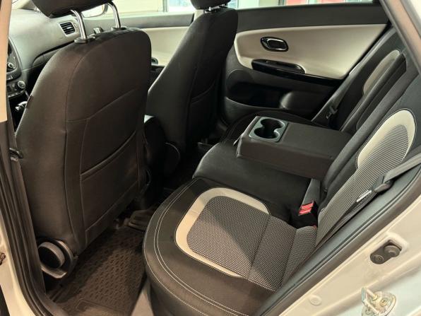 Kia Ceed II Рестайлинг с пробегом 2016 года, цена 1 100 000 рублей, 169000 км, универсал, Автокод Объявления