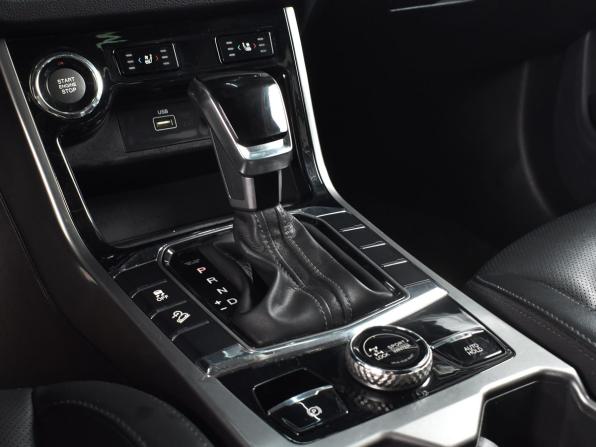 SsangYong Korando IV с пробегом 2019 года, цена 2 275 995 рублей, 125950 км, внедорожник, Автокод Объявления
