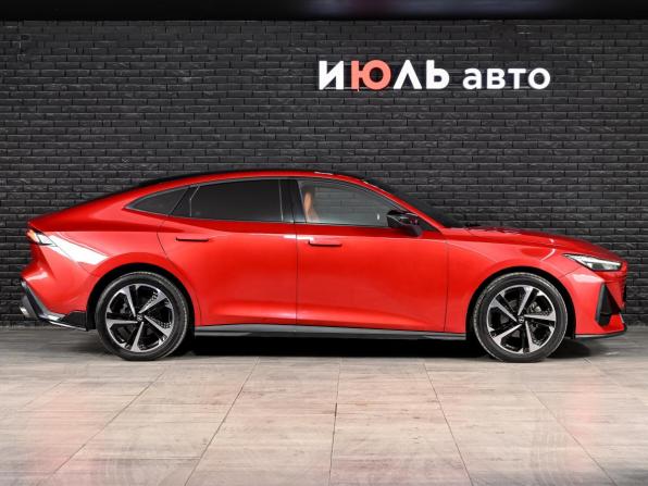 Changan UNI-V I с пробегом 2023 года, цена 1 970 000 рублей, 66684 км, лифтбек, Автокод Объявления
